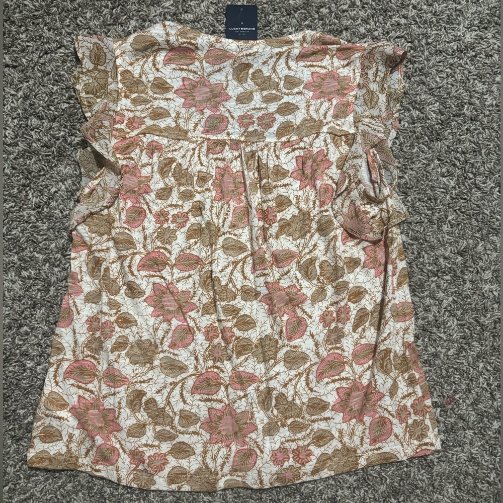 TOP of Lucky Brand Pink and Brown Floral very soft with a casual touch - Picture 8 of 8